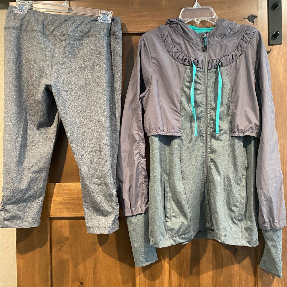 Women’s athletic wear